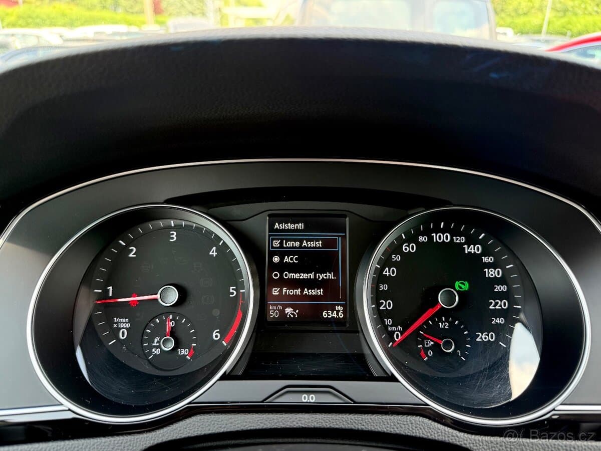2020 Volkswagen PASSAT - 16