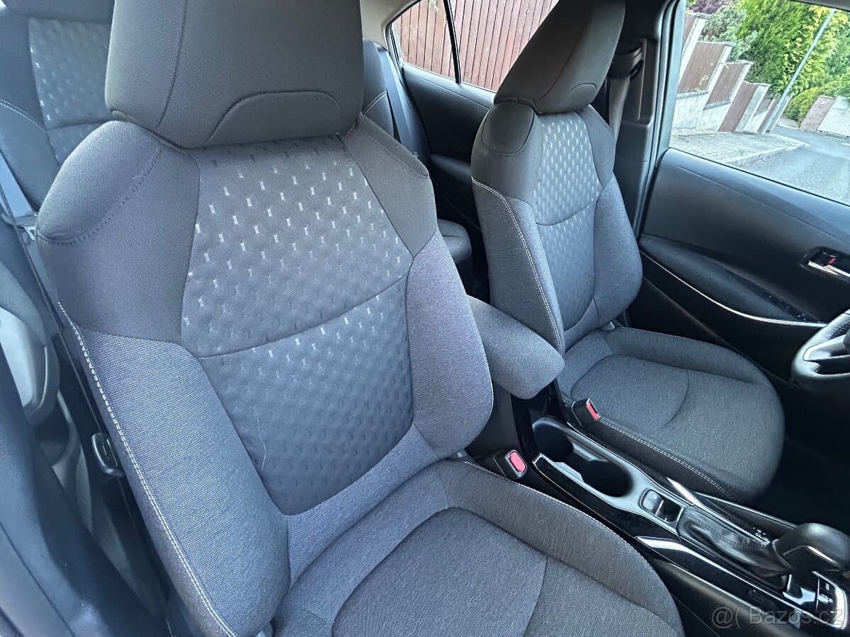 2024 Toyota COROLLA - 16