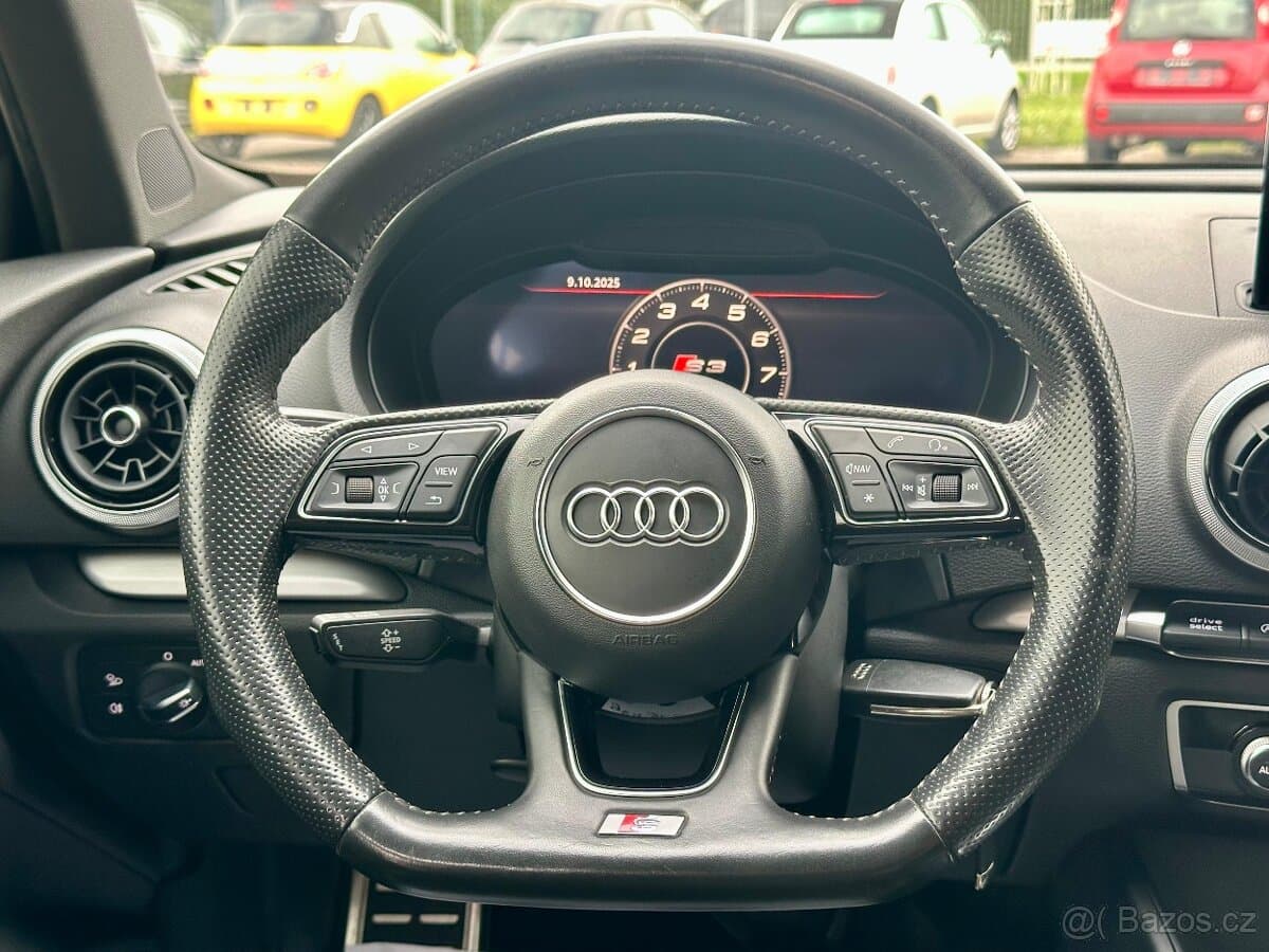 2018 Audi S3 - 16