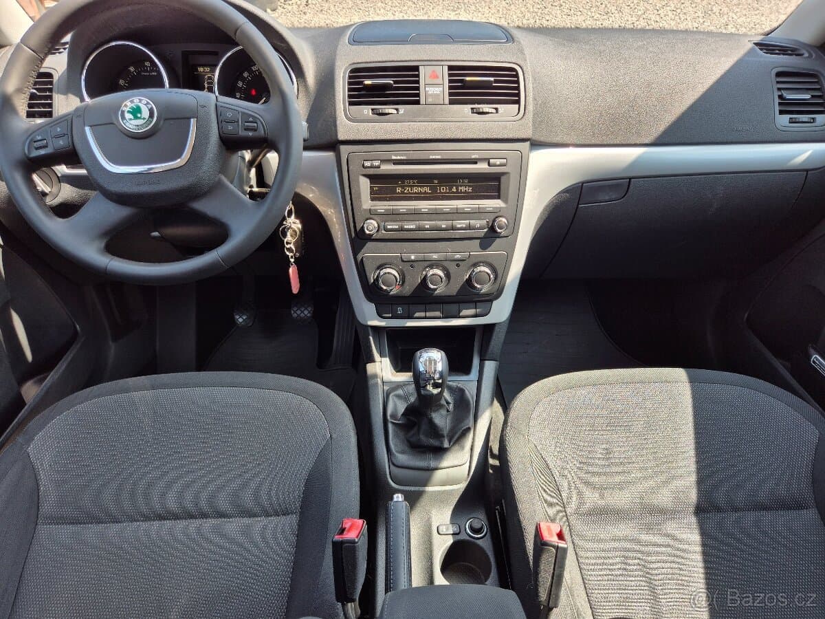 2010 Škoda YETI - 16