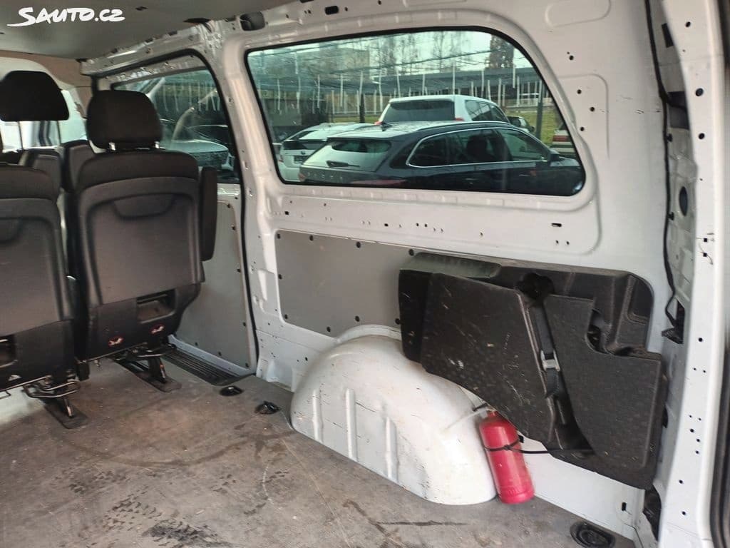 2015 Mercedes-Benz VITO - 16