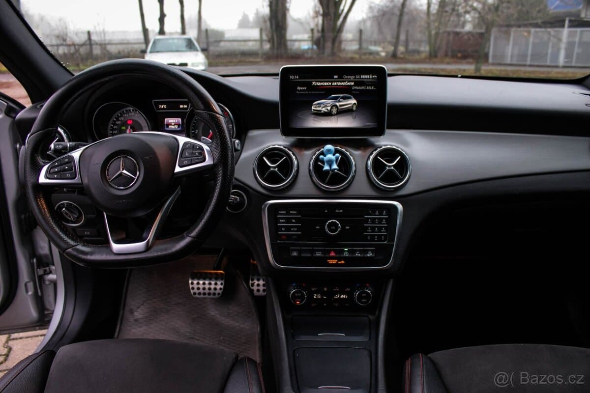 2016 Mercedes-Benz GLA - 16