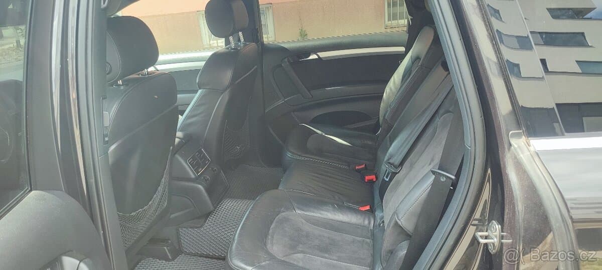 Audi Q7 - 16