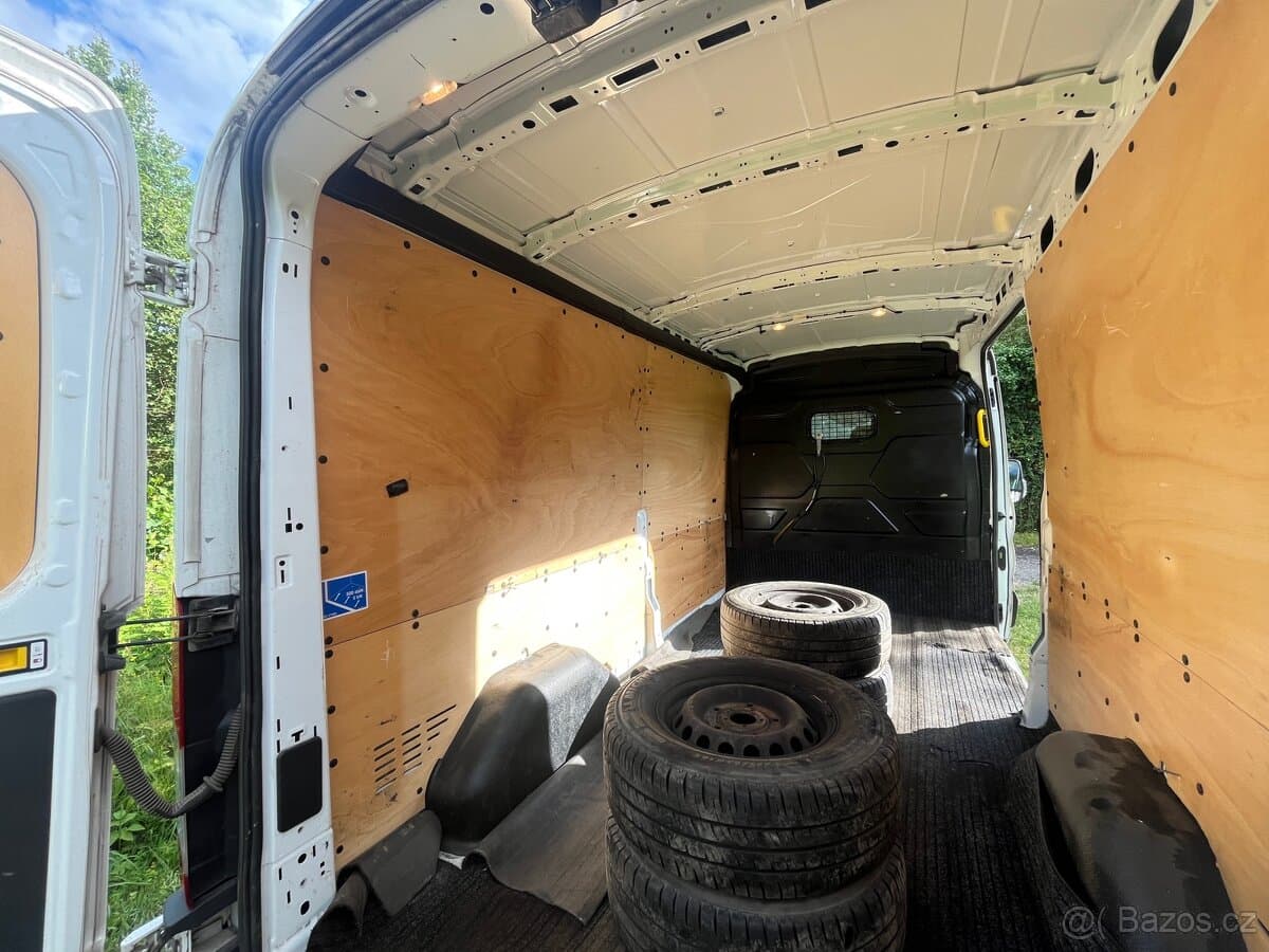 2016 Ford TRANSIT - 16
