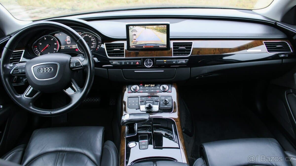 2016 Audi A8 - 16