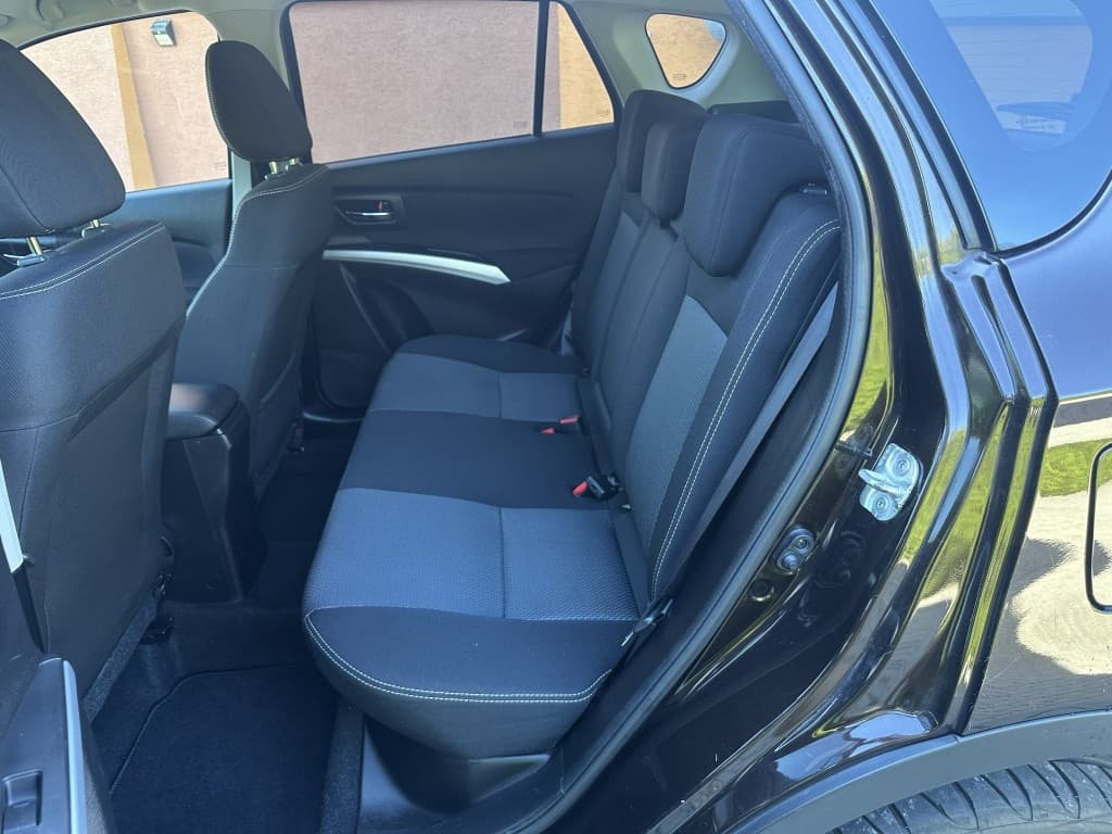 2015 Suzuki S-CROSS - 16
