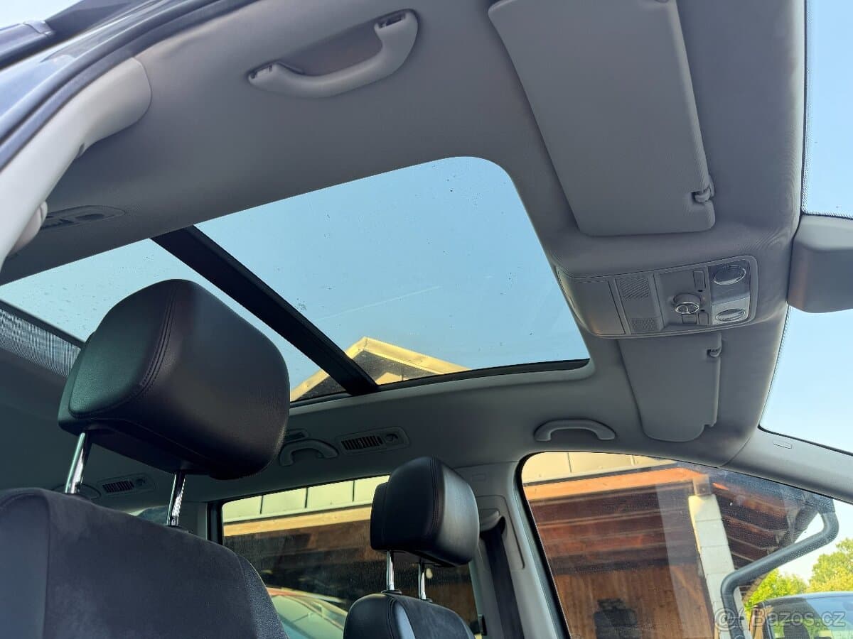 2012 Volkswagen SHARAN - 16