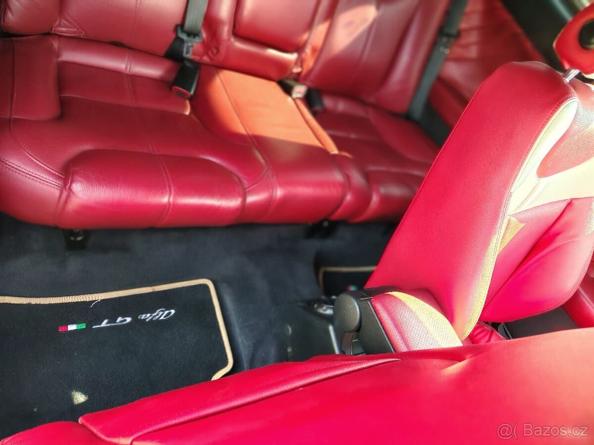 2005 Alfa Romeo GT - 16