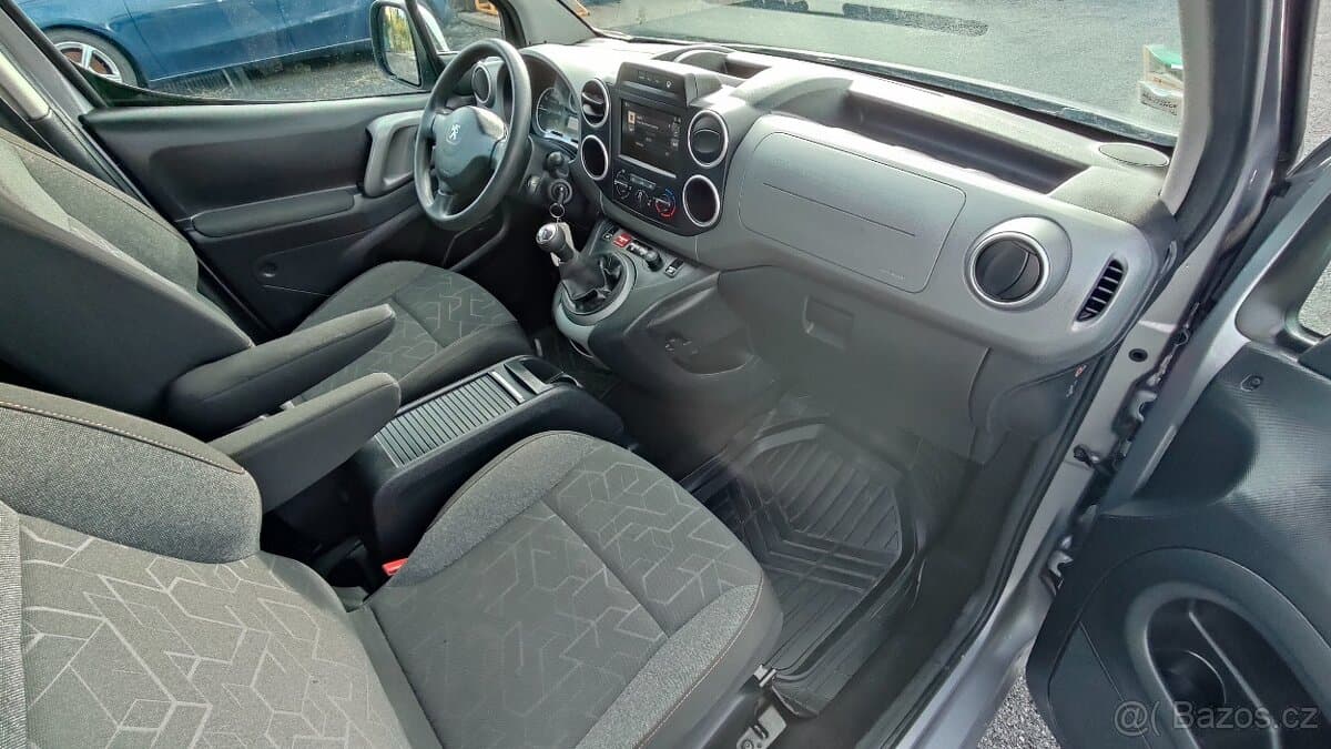 2017 Peugeot PARTNER - 16