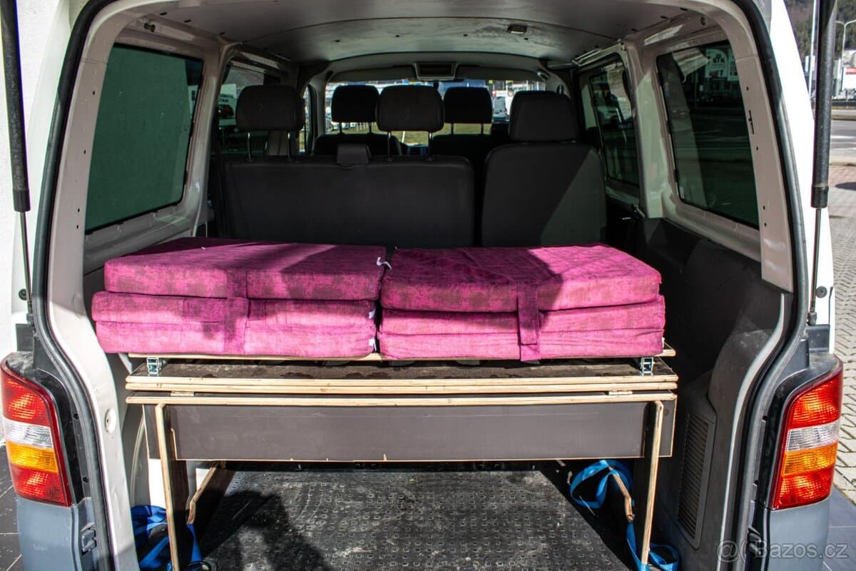 2009 Volkswagen TRANSPORTER - 16