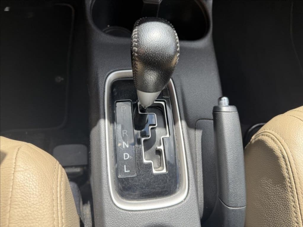 2016 Mitsubishi OUTLANDER - 16