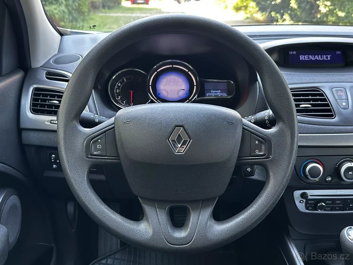 2013 Renault FLUENCE - 16