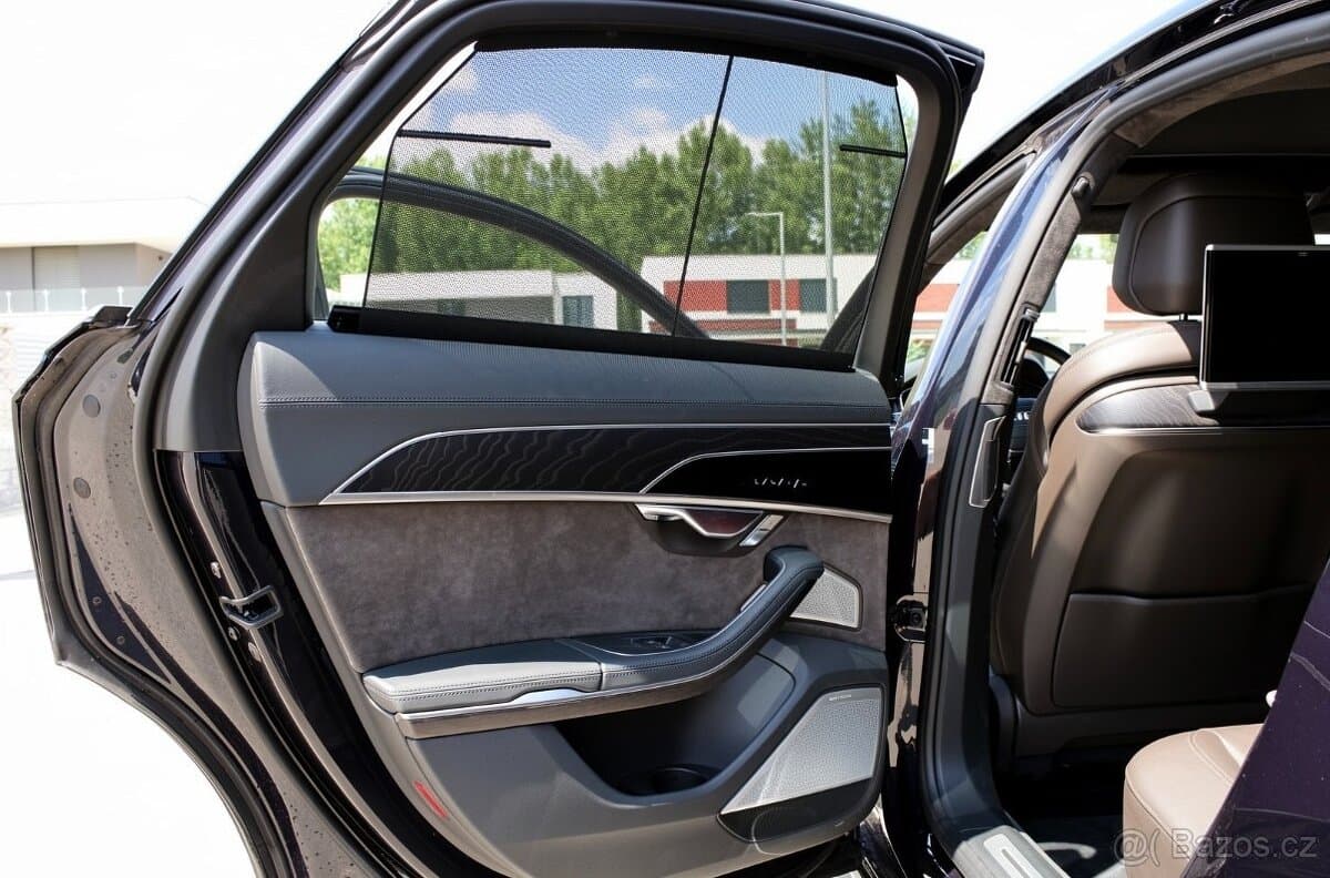 Audi A8 - 16