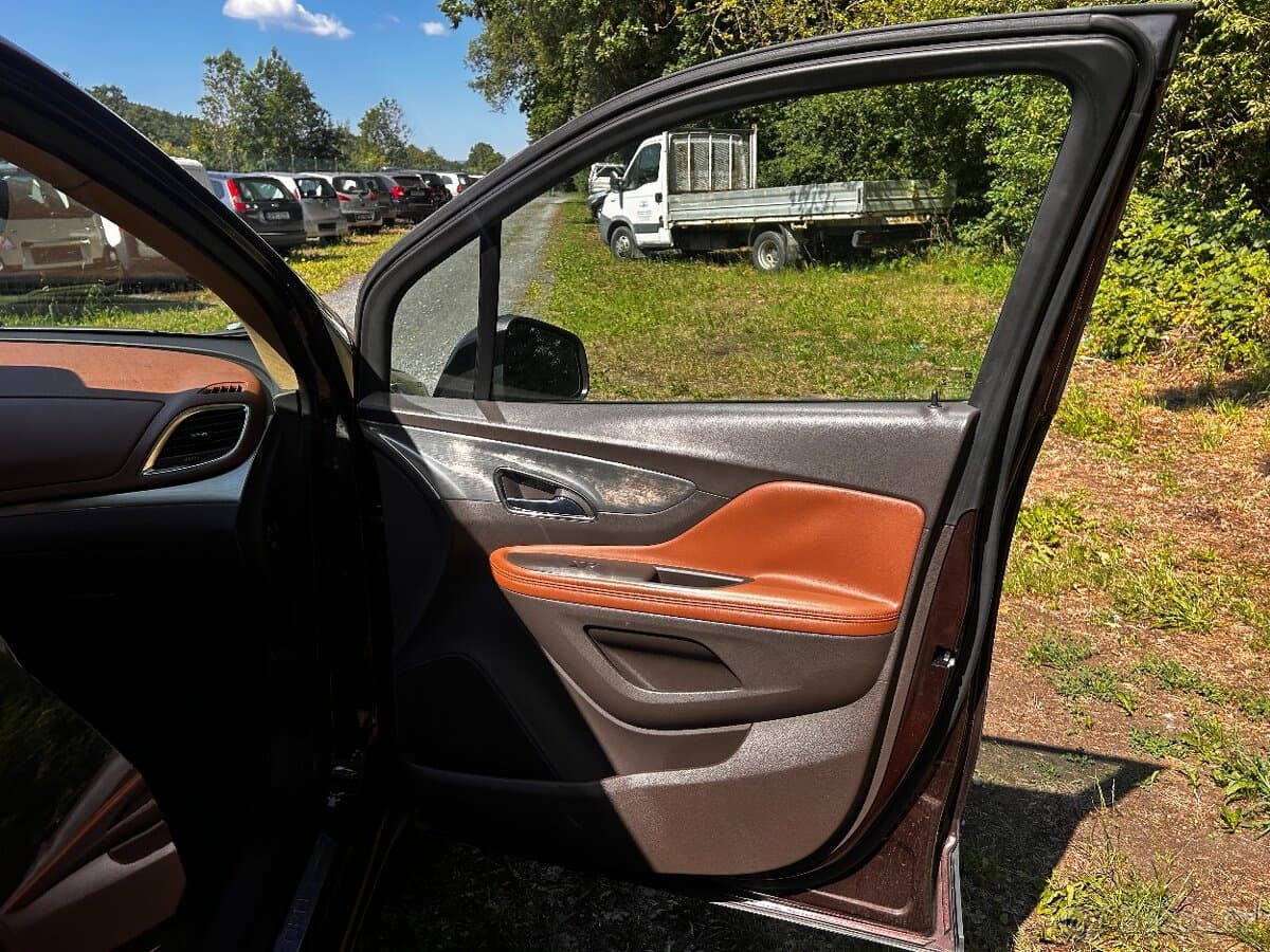 2015 Opel MOKKA - 16