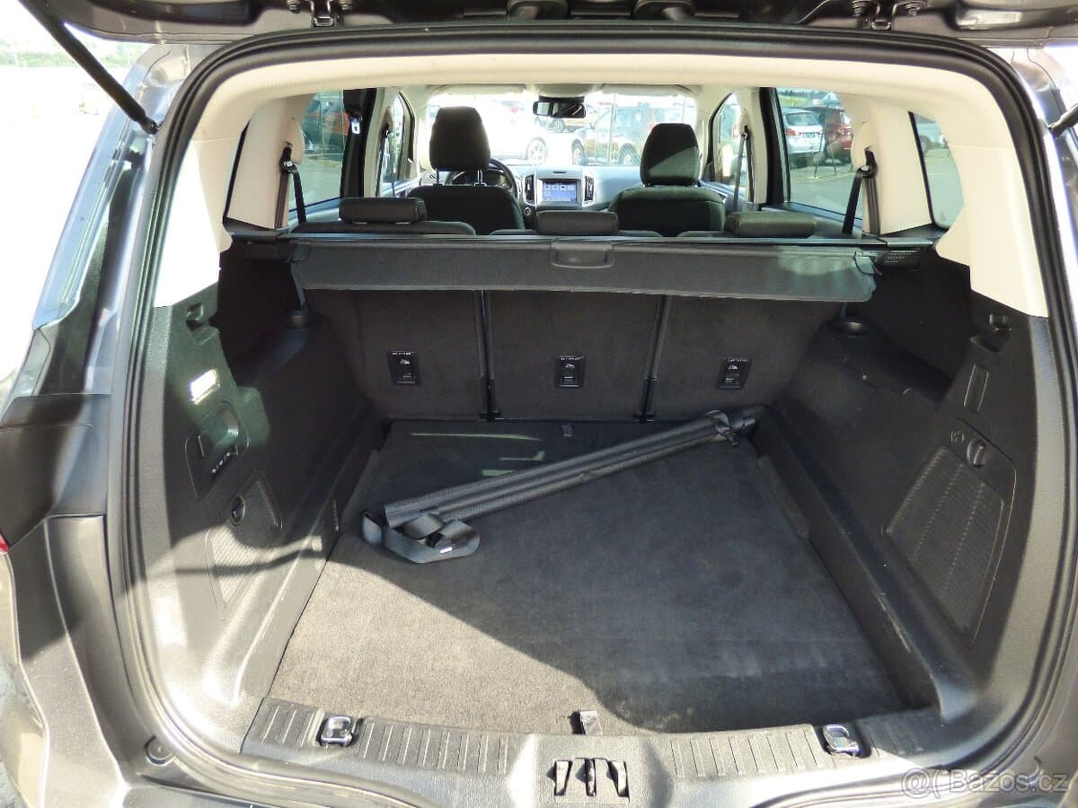 2019 Ford S-MAX - 16