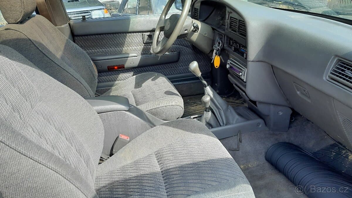 1992 Toyota 4RUNNER - 16