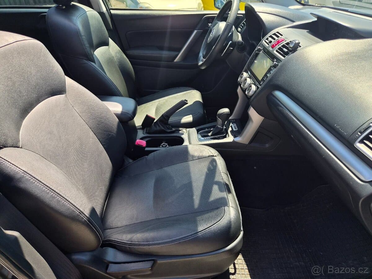2015 Subaru FORESTER - 16