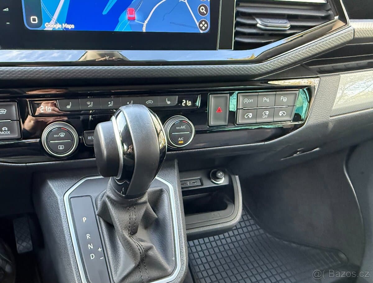2021 Volkswagen MULTIVAN - 16