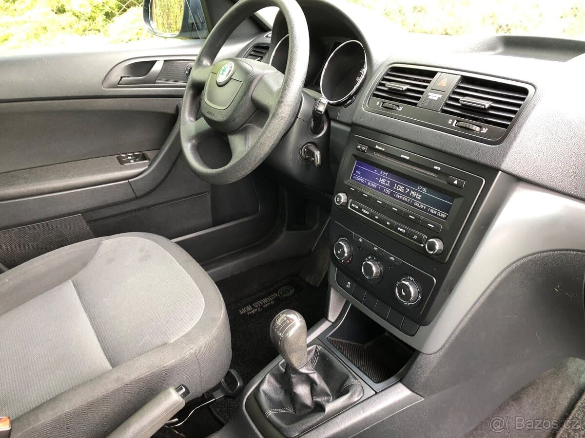 2010 Škoda YETI - 16