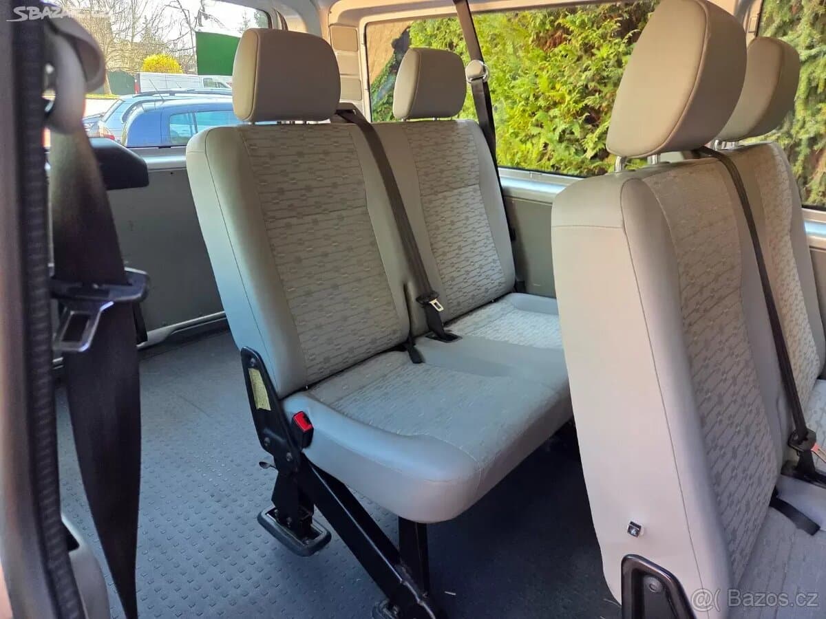 2010 Volkswagen TRANSPORTER - 16