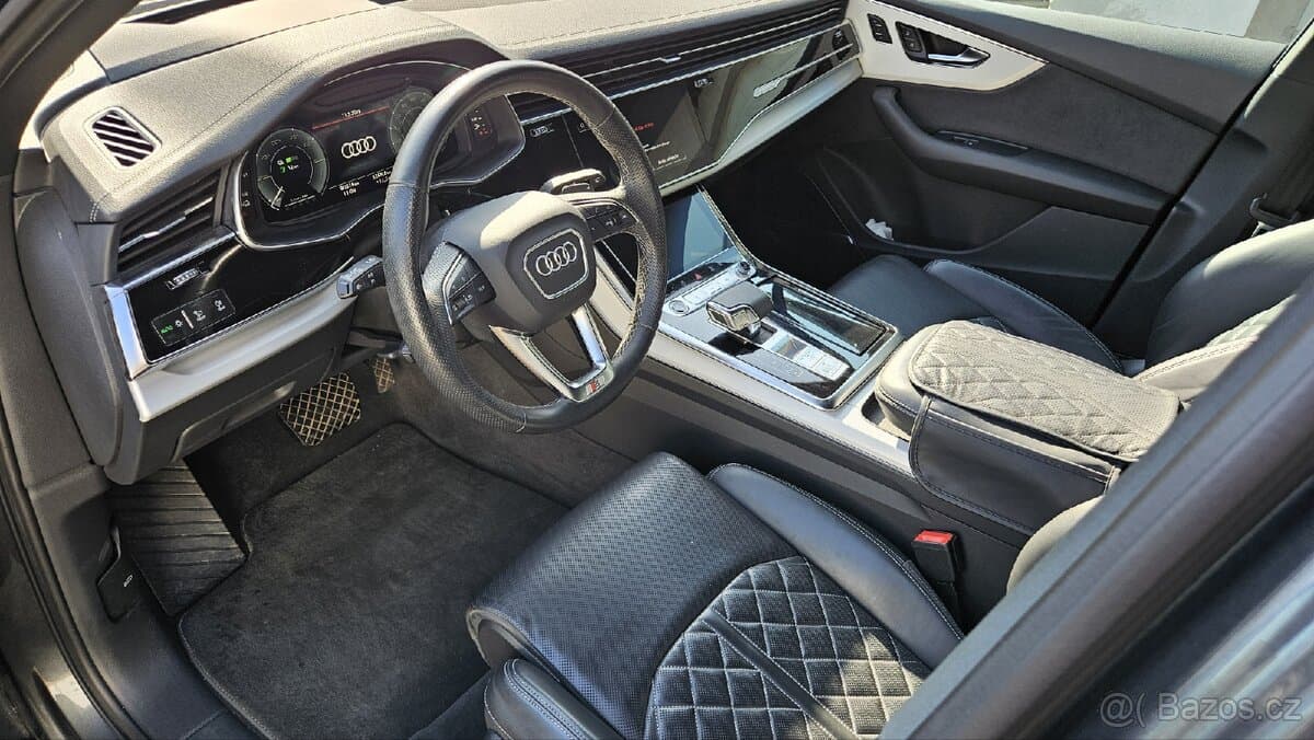 2022 Audi Q7 - 16