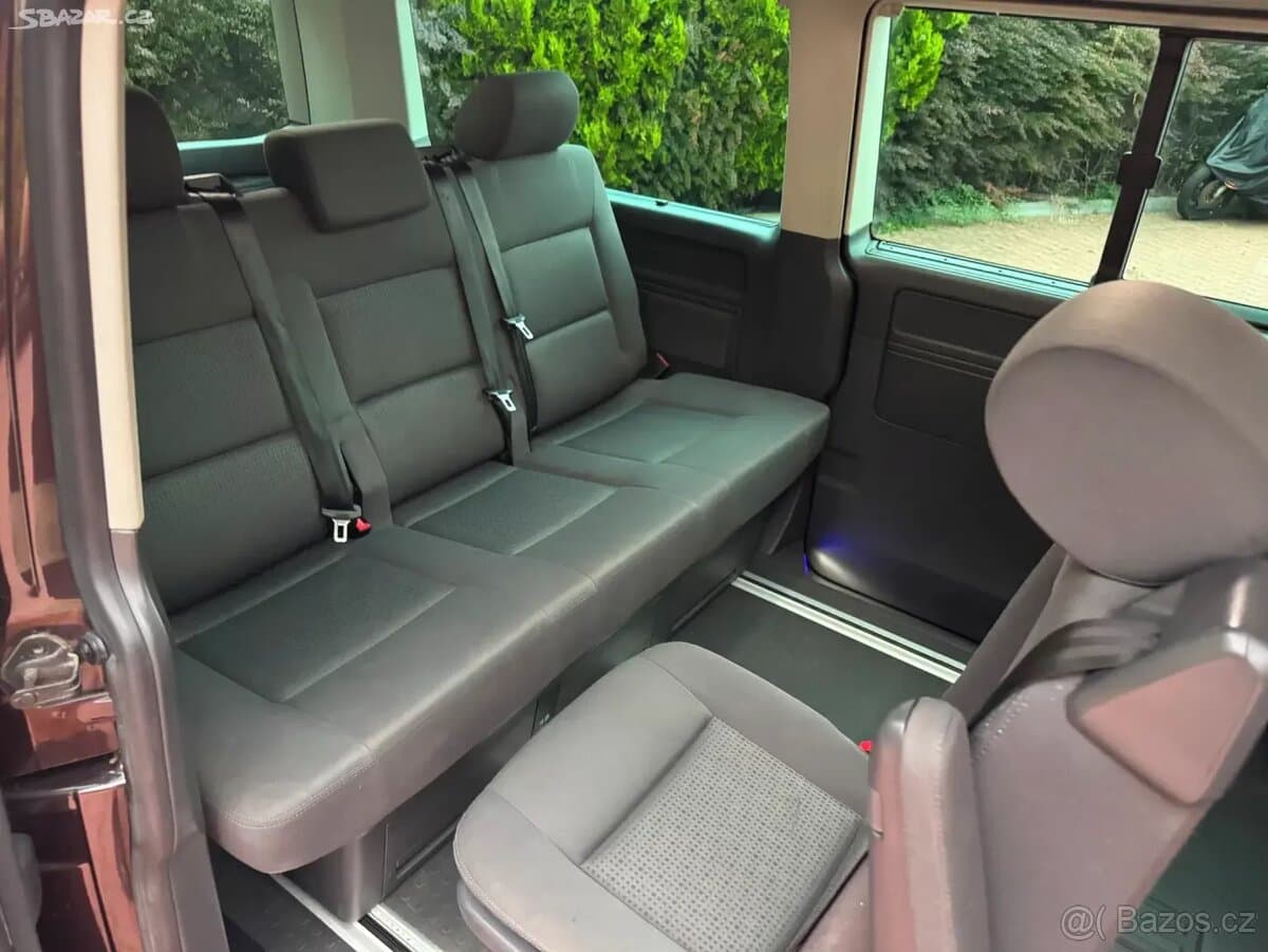 2009 Volkswagen MULTIVAN - 16
