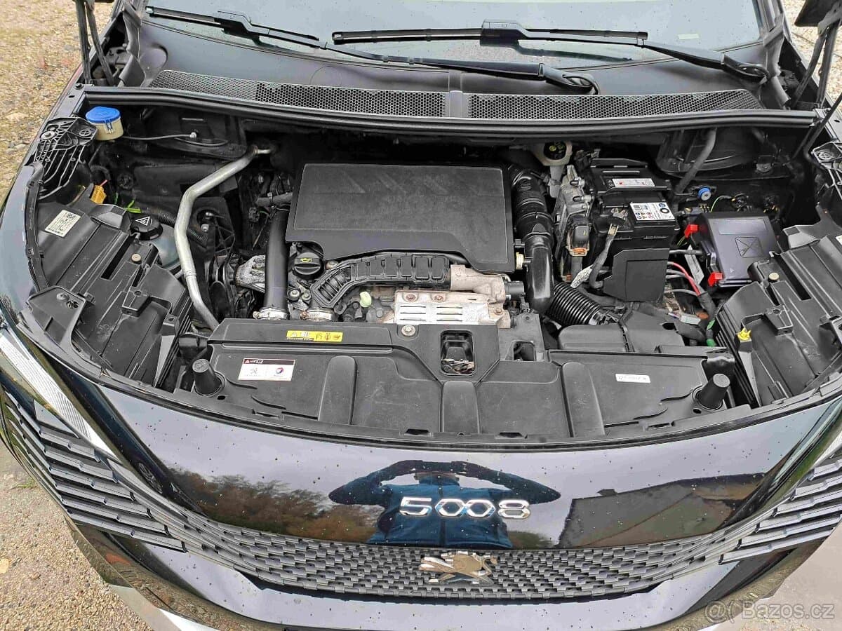 2021 Peugeot 5008 - 16