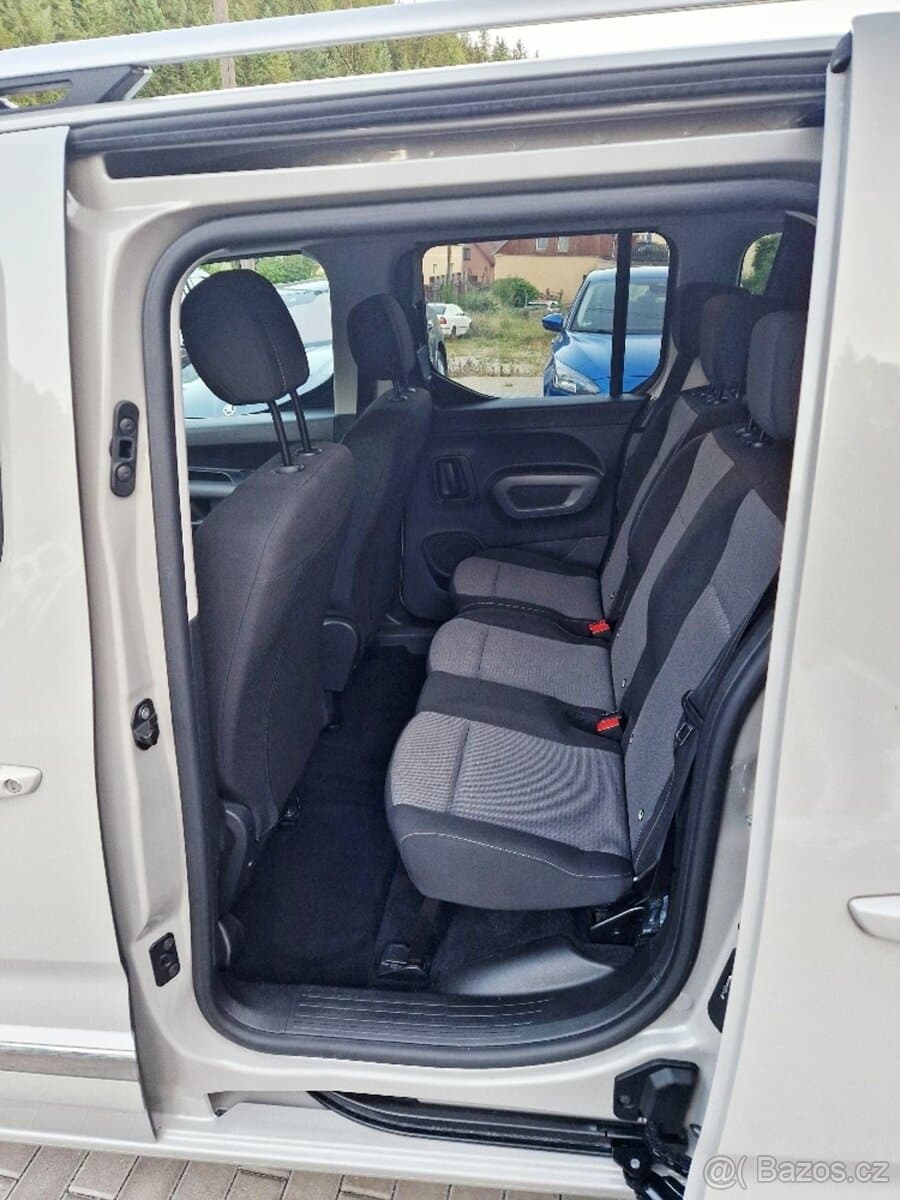2020 Toyota PROACE - 16