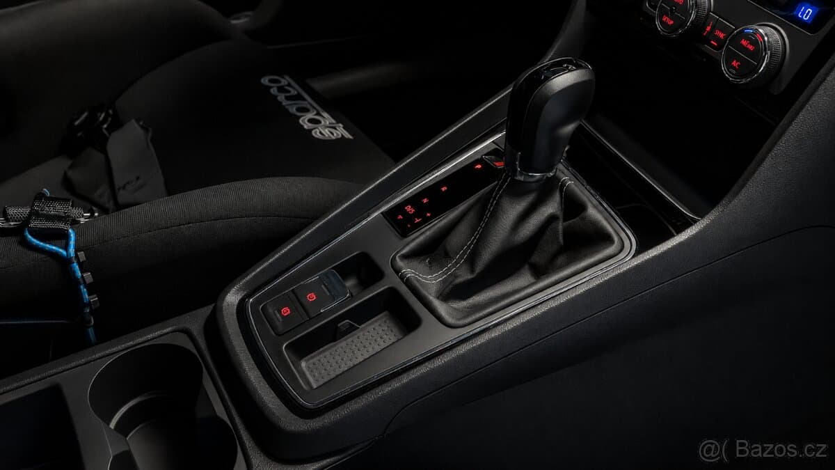 2017 Seat LEON - 16