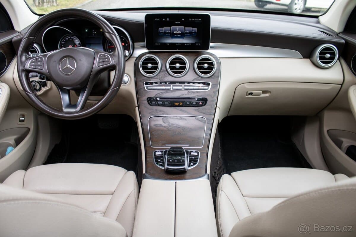2017 Mercedes-Benz GL - 16