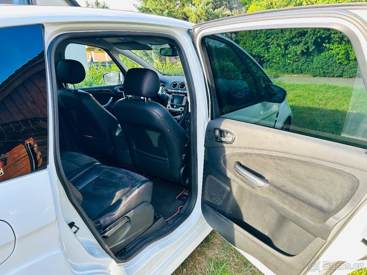 2008 Ford S-MAX - 16