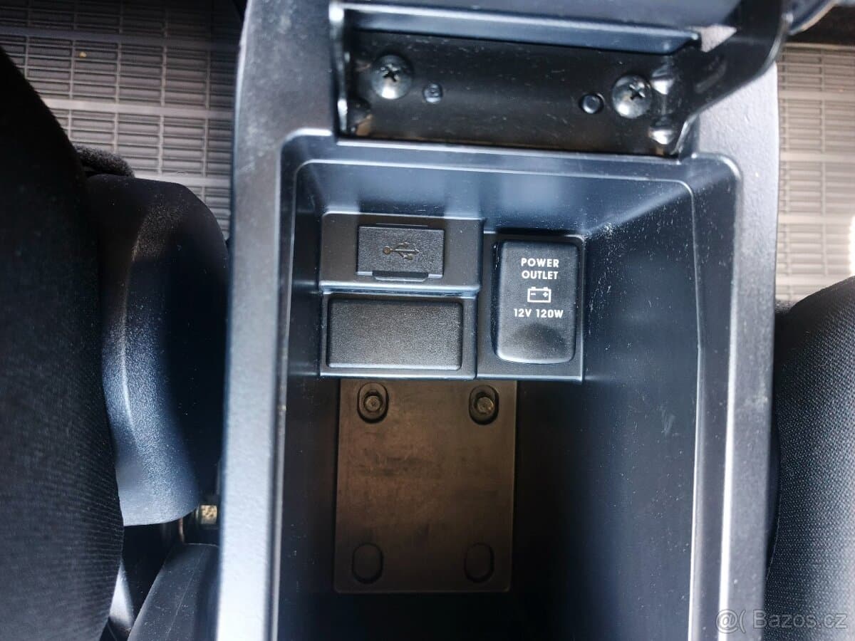 2015 Mitsubishi ASX - 16