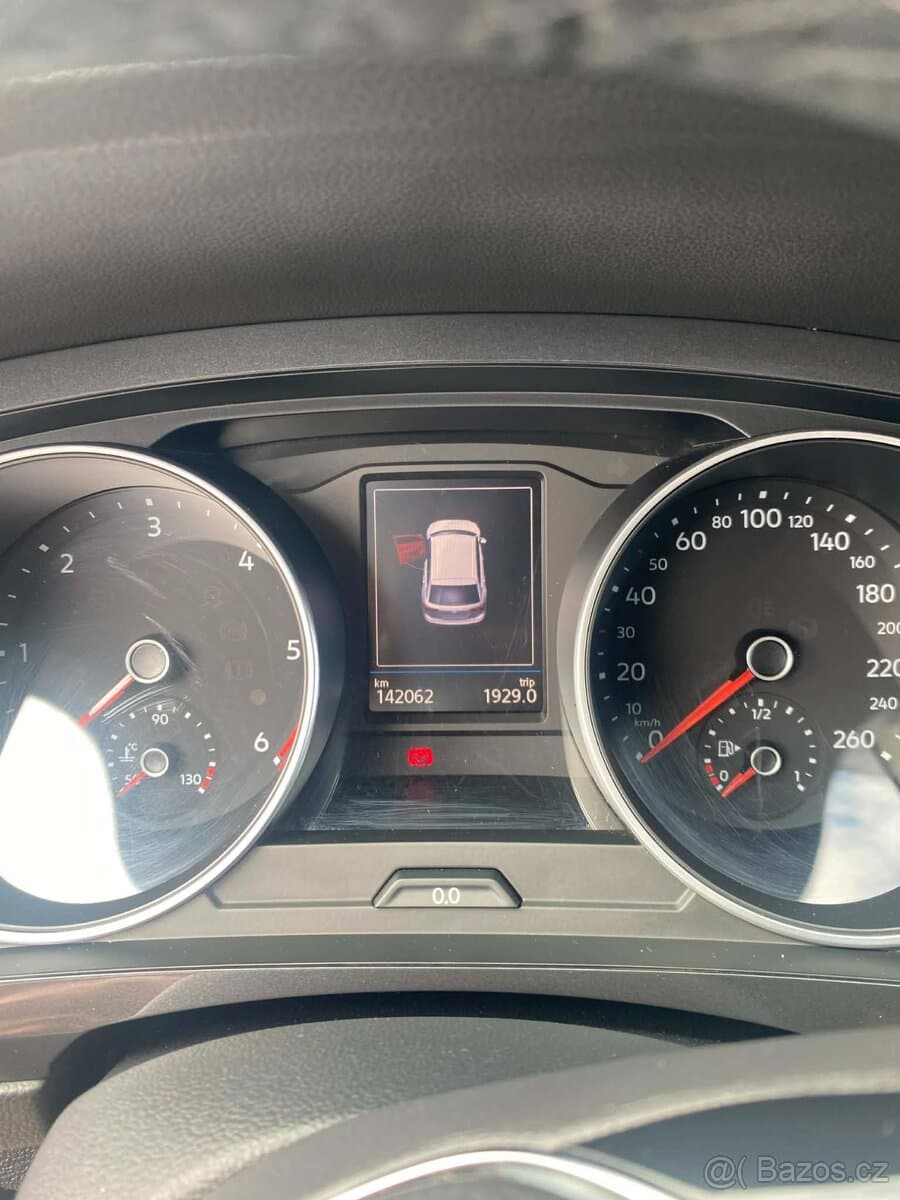 2018 Volkswagen TIGUAN - 16