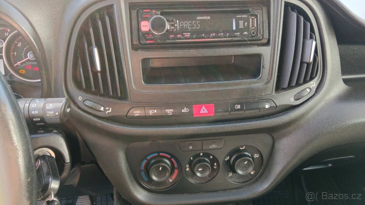 2016 Fiat DOBLO - 16