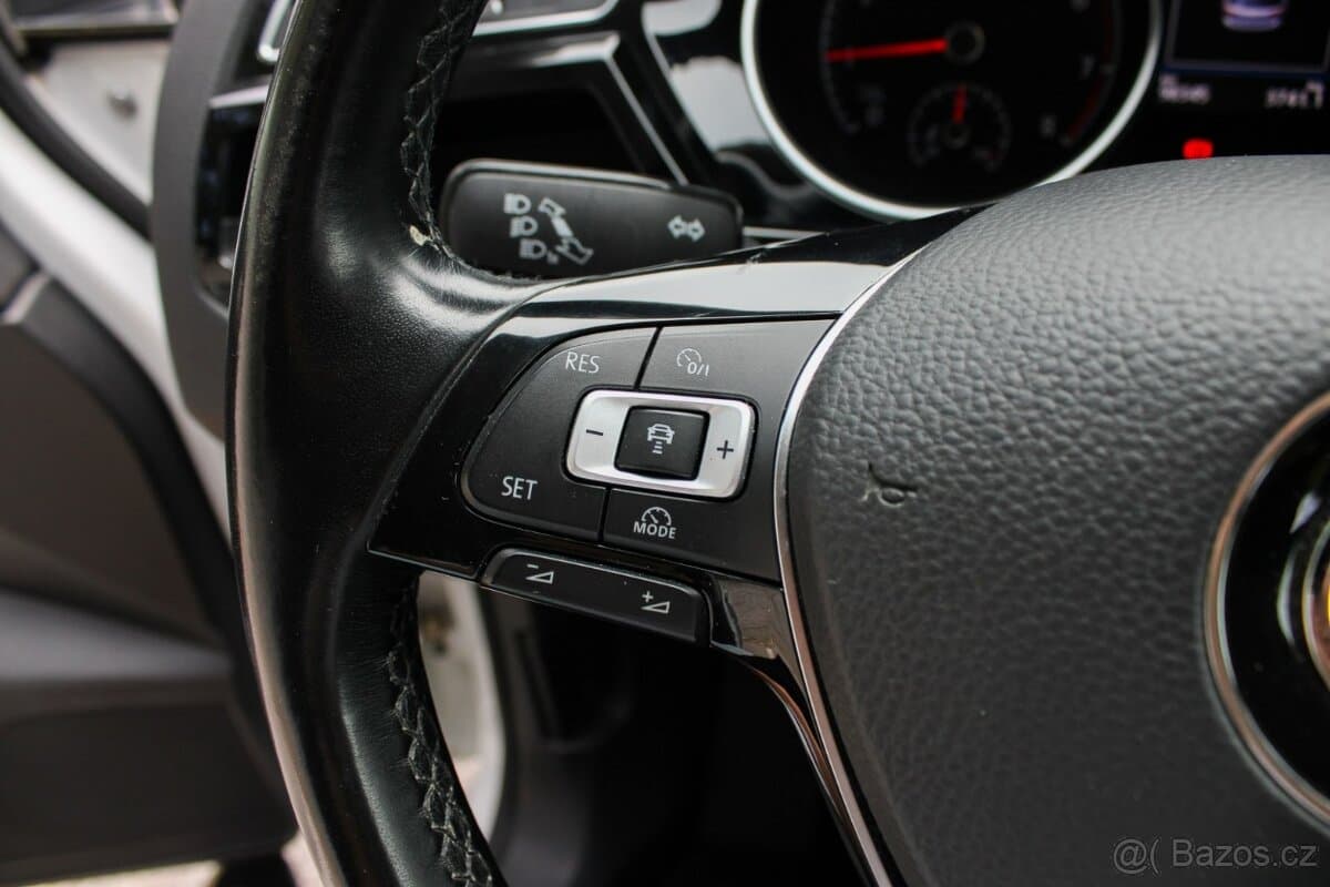 2017 Volkswagen TOURAN - 16