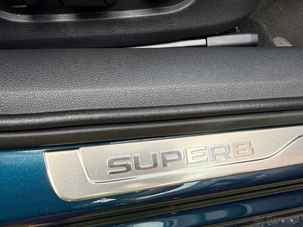2023 Škoda SUPERB - 16