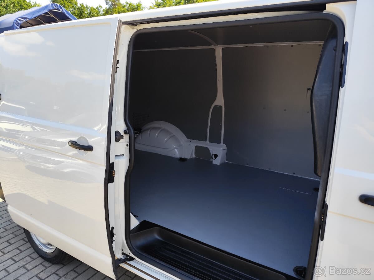 2017 Volkswagen TRANSPORTER - 16
