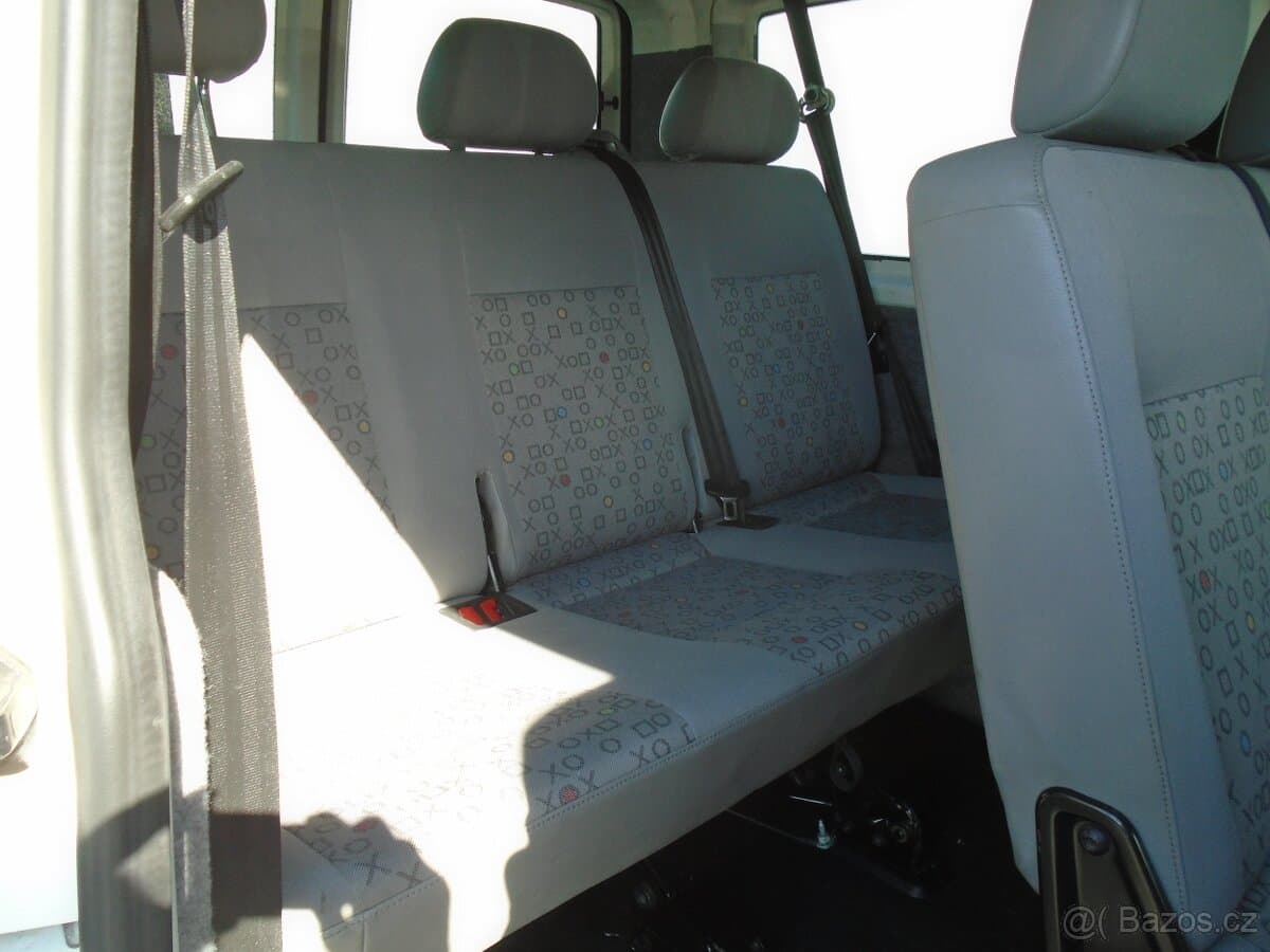 2009 Volkswagen CARAVELLE - 16