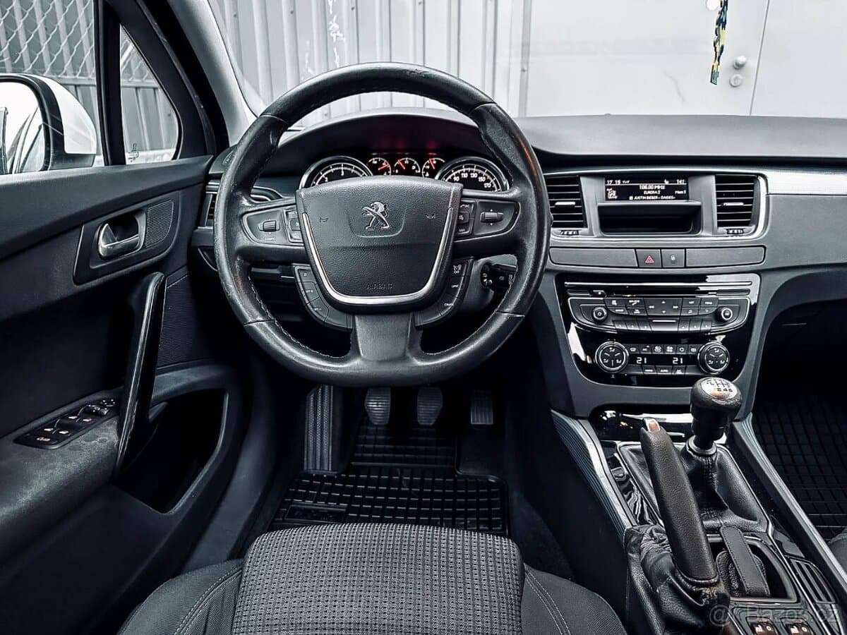 2014 Peugeot 508 - 16