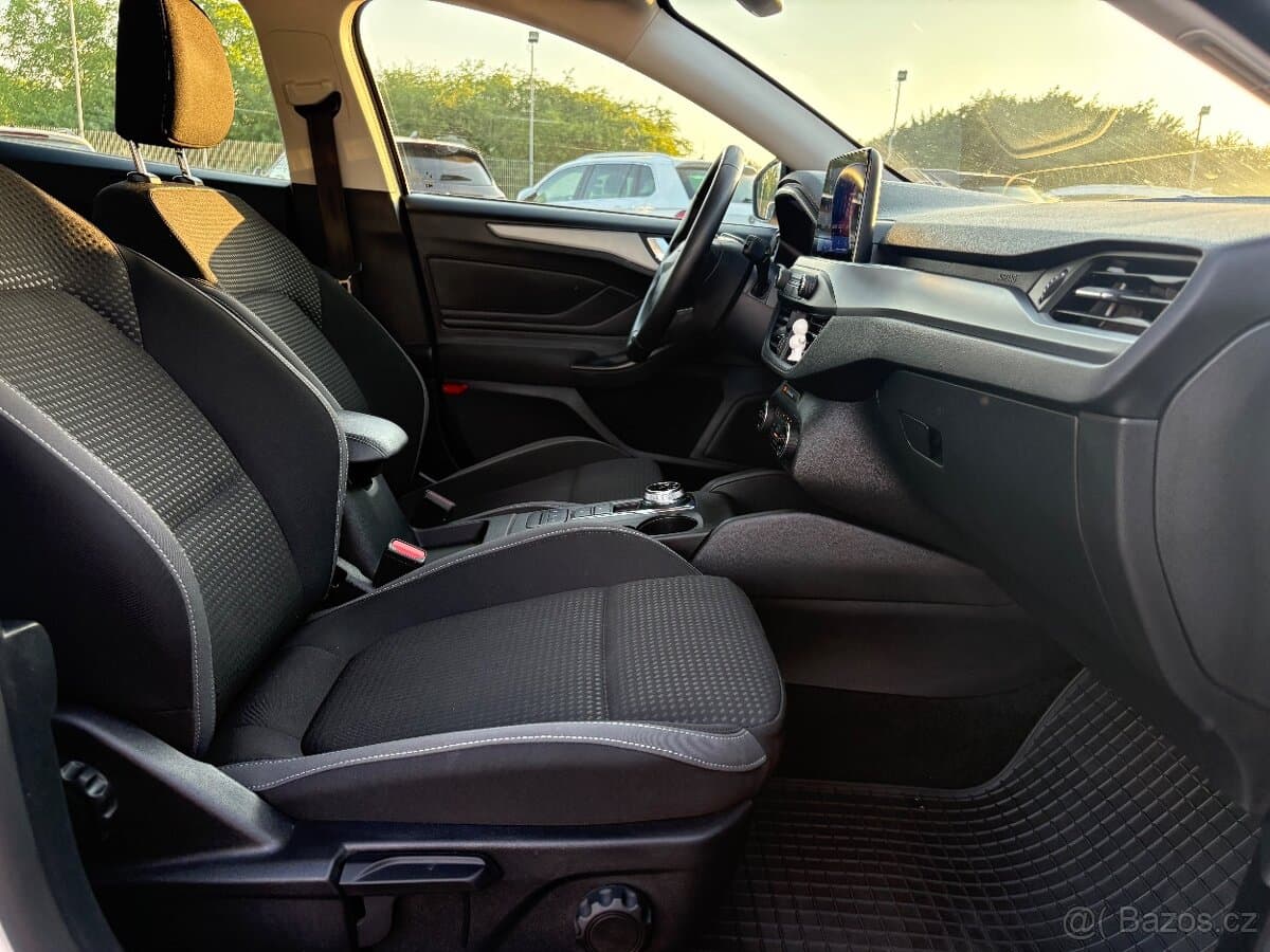 2023 Ford FOCUS - 16