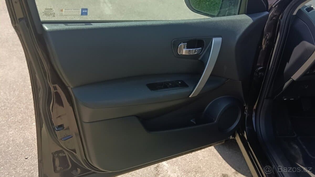 2013 Nissan QASHQAI - 16