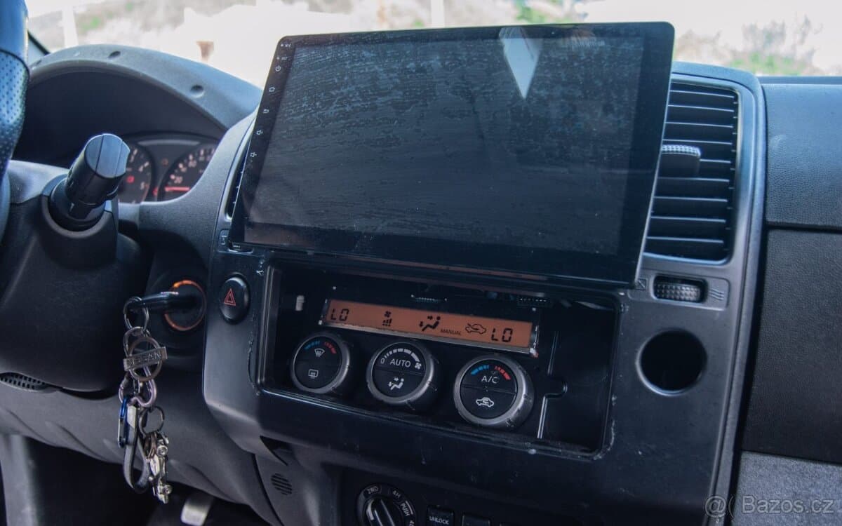 2008 Nissan NAVARA - 16