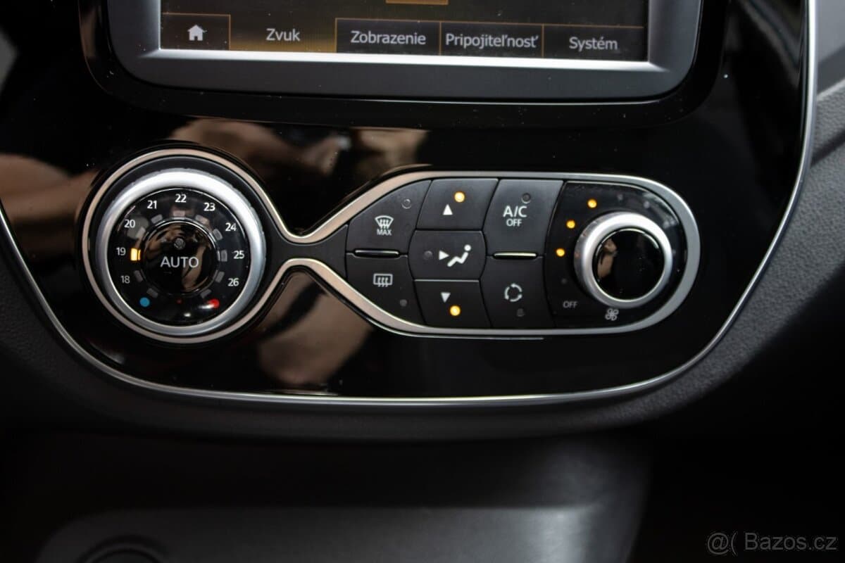 2019 Renault CAPTUR - 16