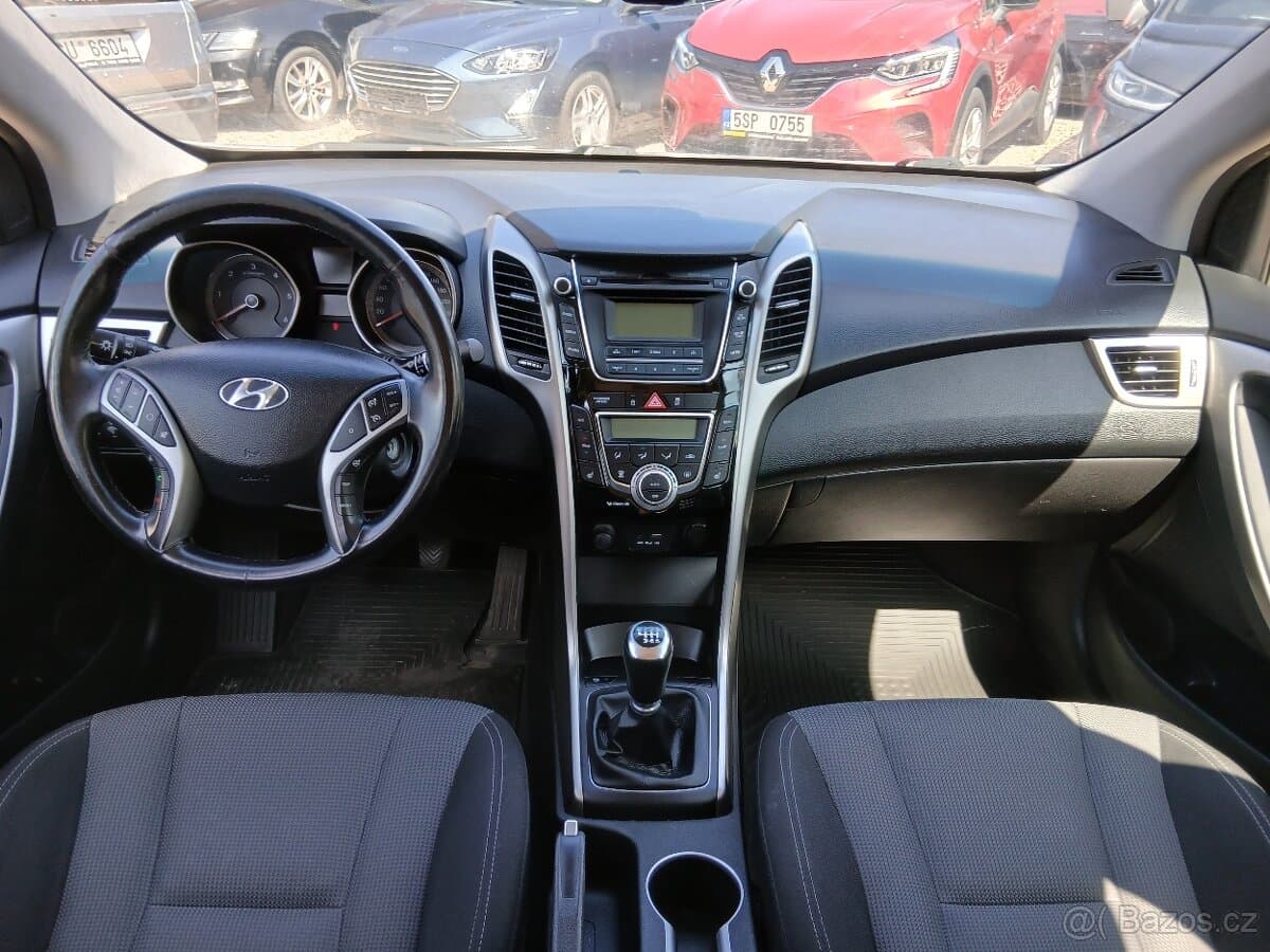 2015 Hyundai i30 - 16