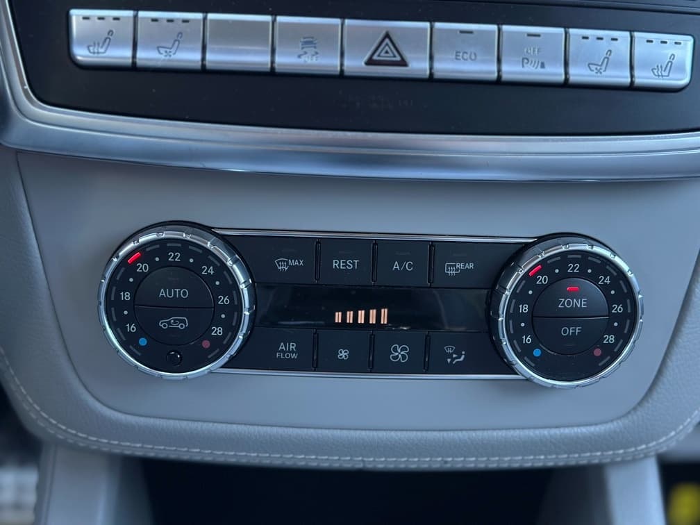 2013 Mercedes-Benz GL - 16