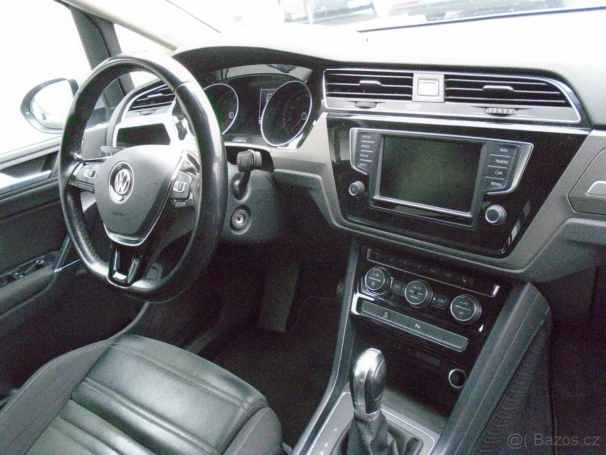 2016 Volkswagen TOURAN - 16