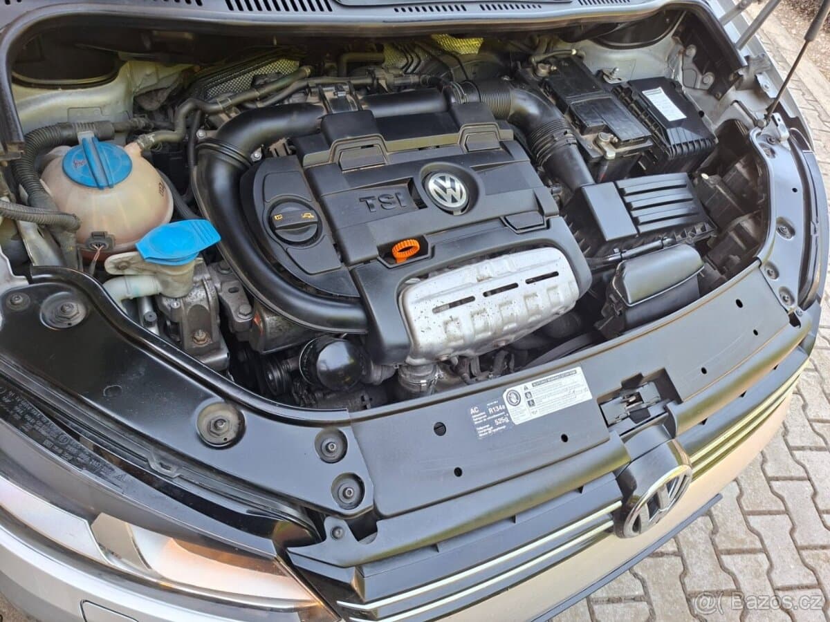 2011 Volkswagen TOURAN - 16