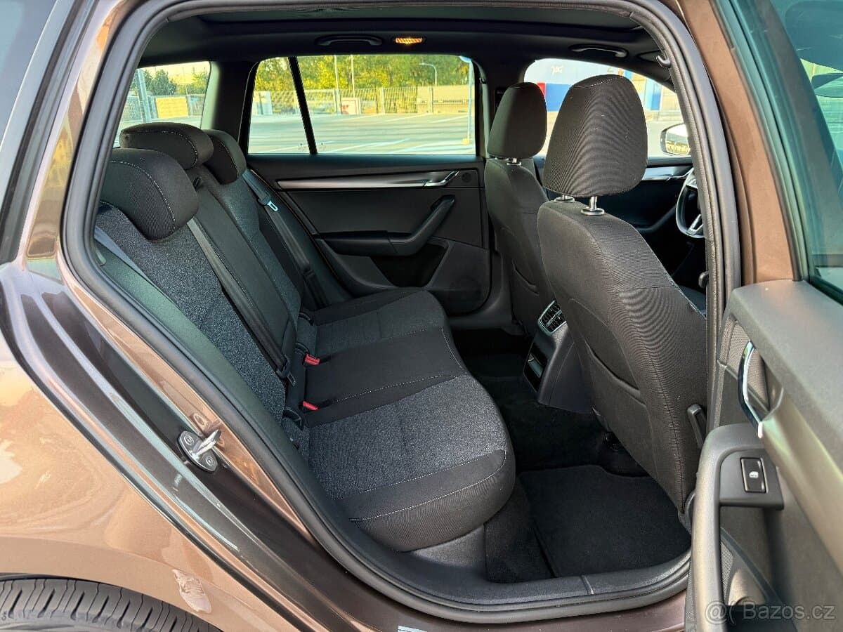 2019 Škoda OCTAVIA - 16