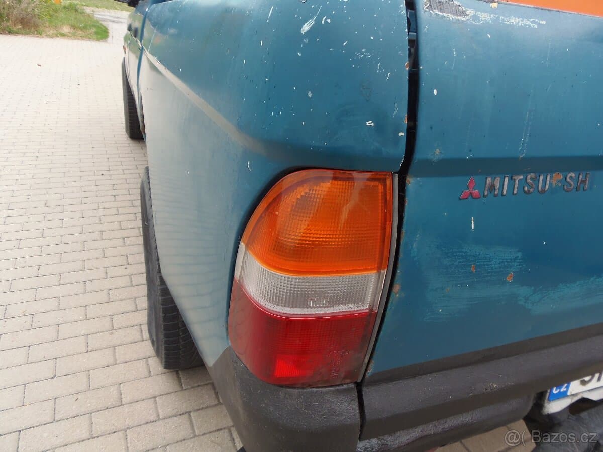 2000 Mitsubishi L200 - 16