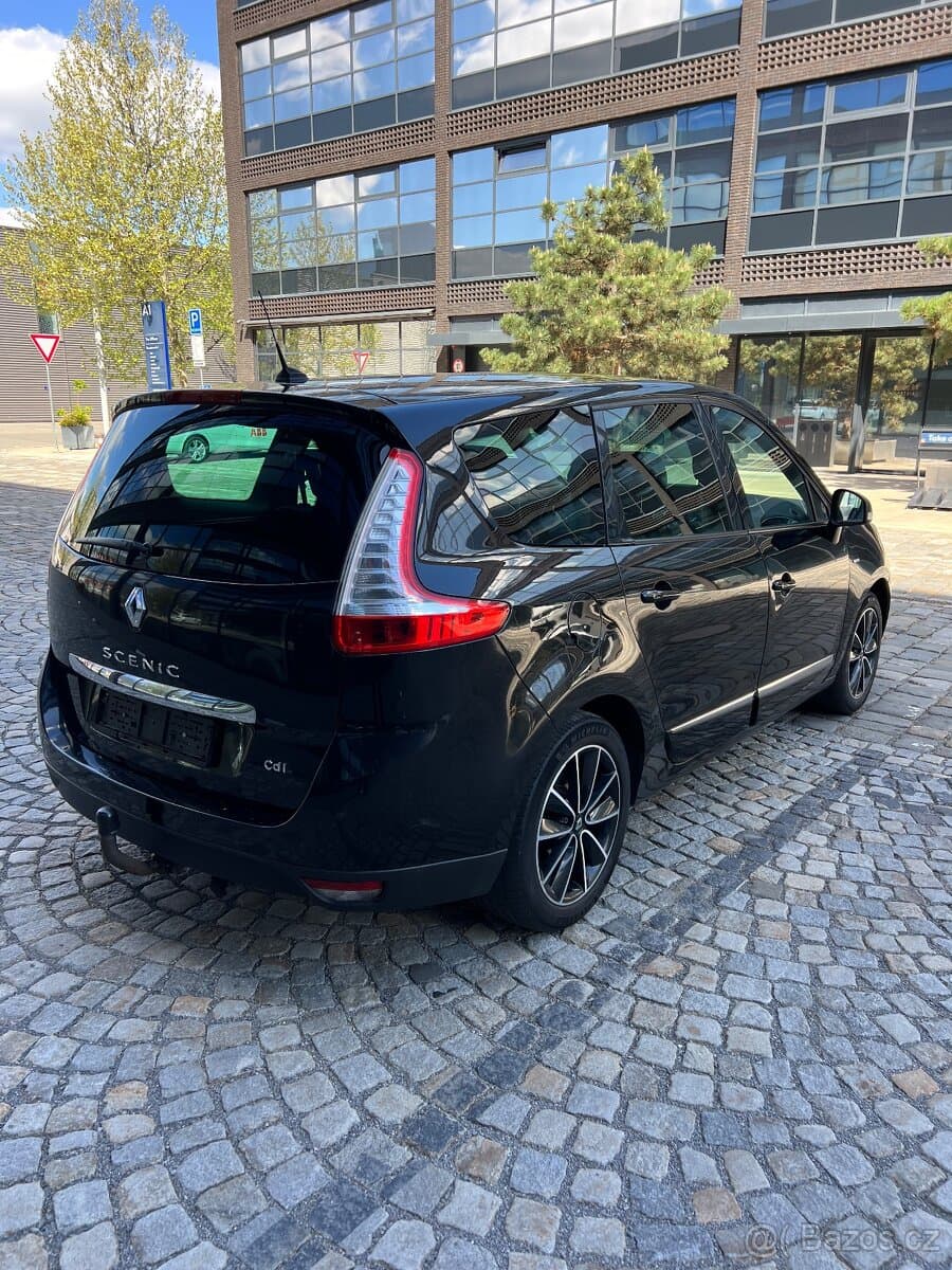 2013 Renault SCENIC - 16